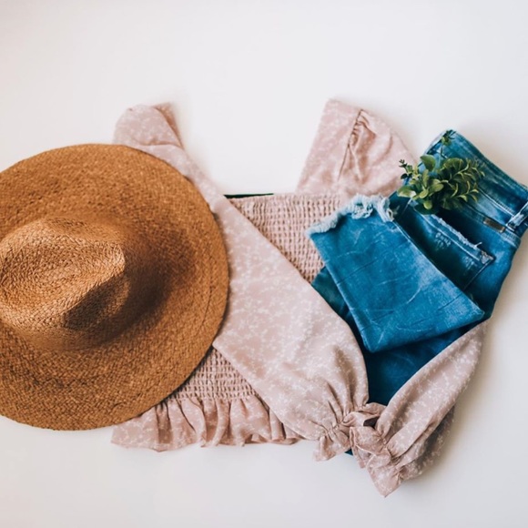 CAMDEN TOP // EMBRY&NORTH - Picture 2 of 2